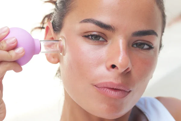 facial-cupping-house-of-nature-abu-dhabi facial-cupping-house-of-nature-abu-dhabi